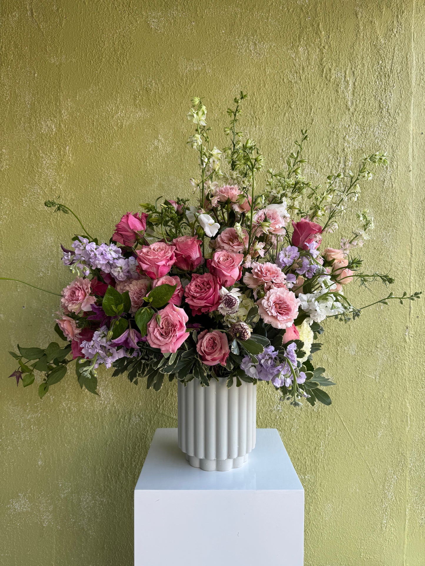Unforgettable Designer Arrangement