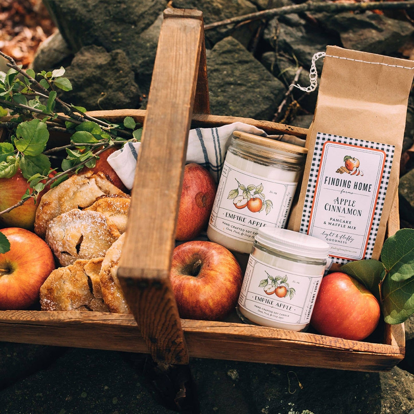 Finding Home Farms - Apple Cinnamon Pancake & Waffle Mix