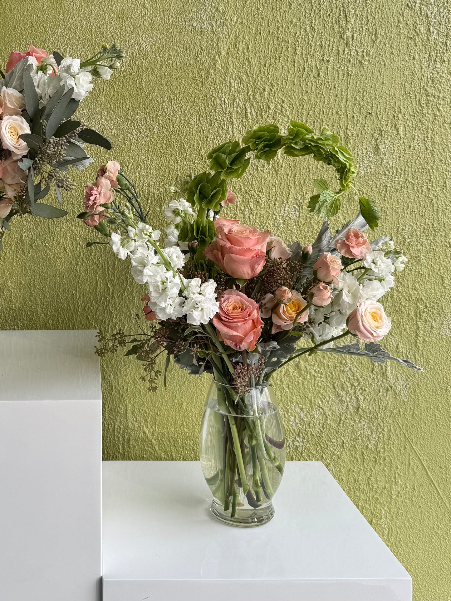 Cheerful Classic Bouquet