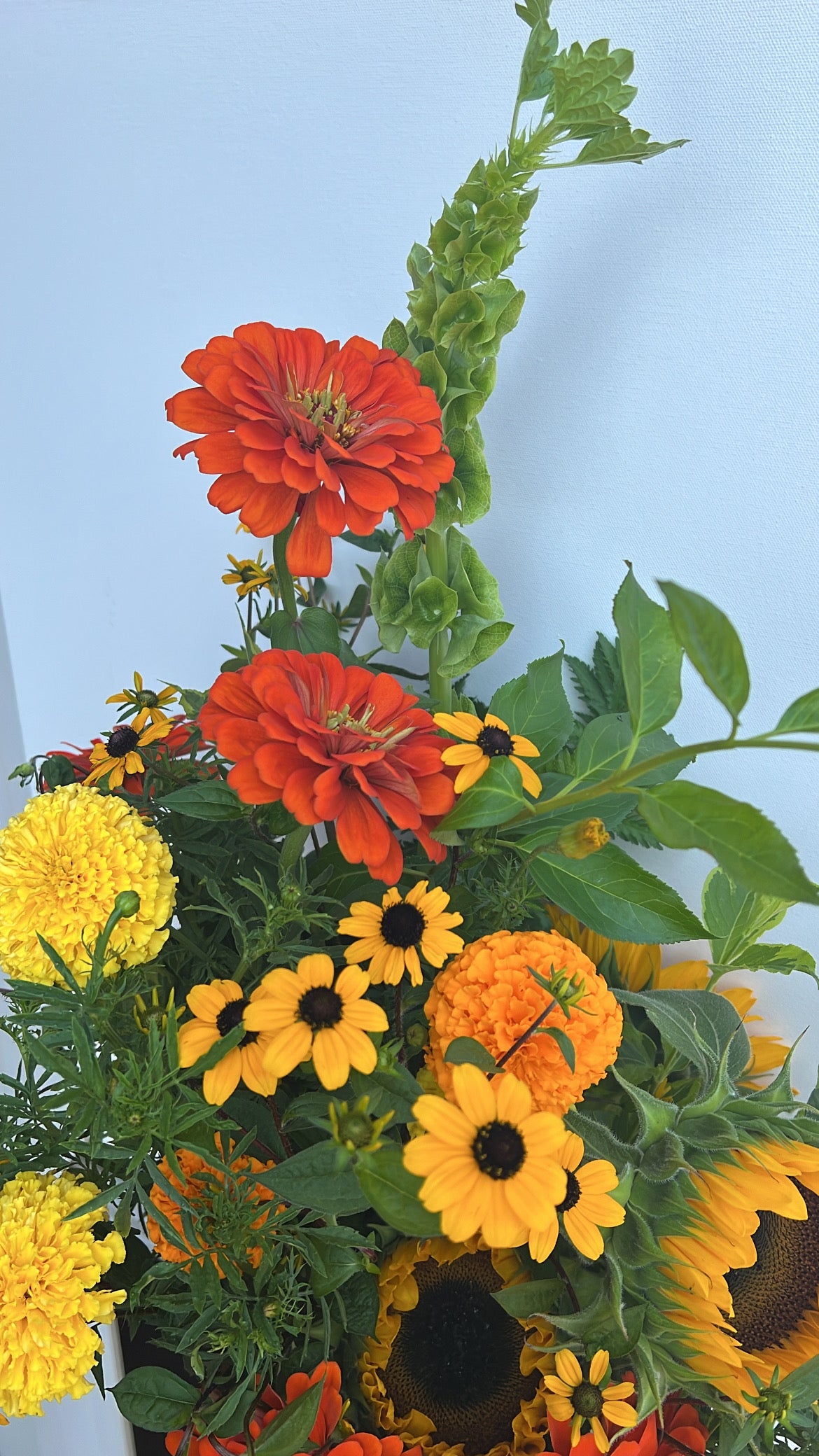 Limited Time: Cheerful Classic Bouquet with Sunflowers