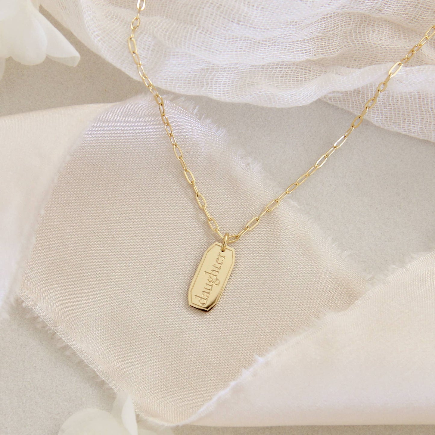 LoveStory - Daughter 1 John 3:1 Gold Necklace