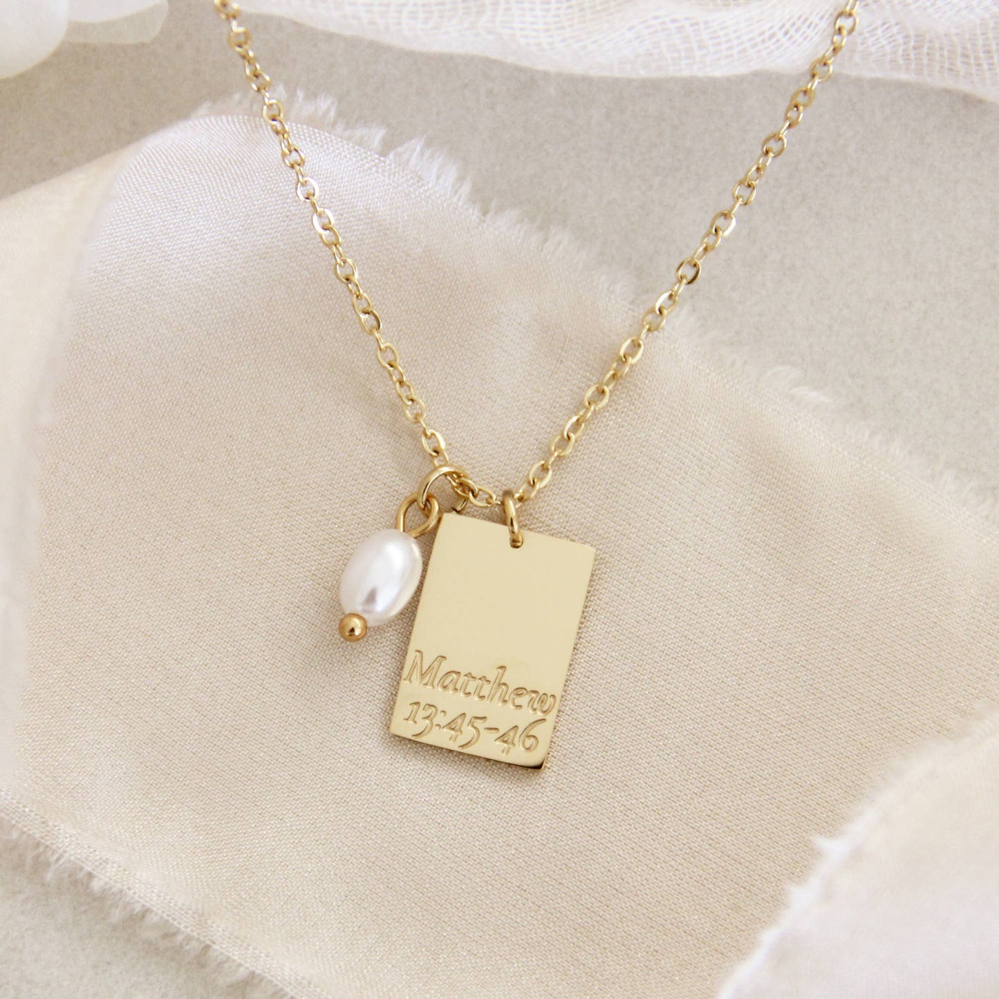 LoveStory - Parable of the Pearl Matt 13:45-46 Gold Necklace
