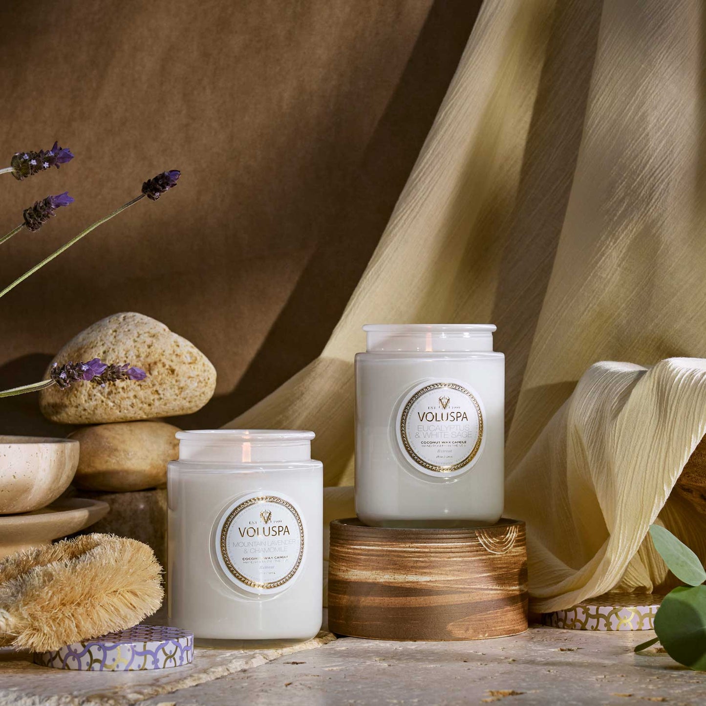 Voluspa - Eucalyptus & White Sage 18oz. Large Jar