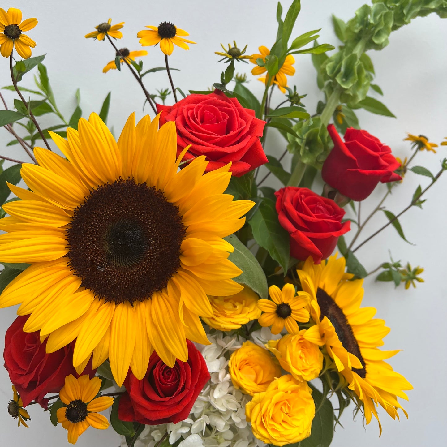 Limited Time: Cheerful Classic Bouquet with Sunflowers