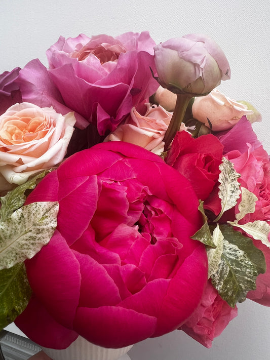 Limited Time: Bouquet in a Vase with Peony