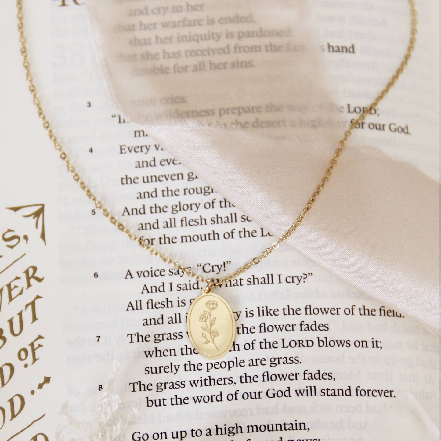 LoveStory - Flower Isaiah 40:8 Gold Necklace