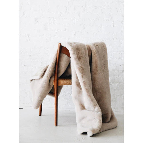 Mersea - Cozy Cabin Faux Fur Throw Oatmeal Cream